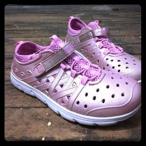 Stride Rite ‘Made2play®’ Phibian Metallic